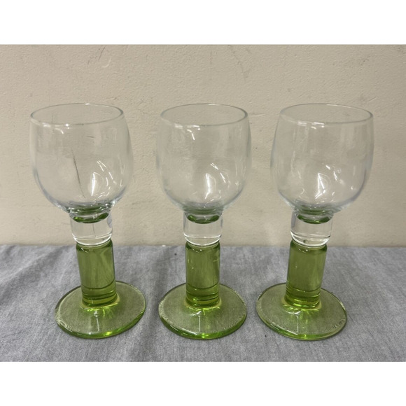 Bormioli Rocco Limoncino Liquor Shot Glasses Cordial Green Stemmed (QTY 3) Chrty - Picture 1 of 9